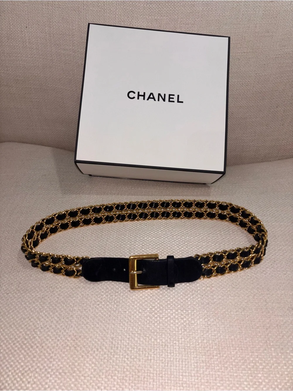 Authentic CHANEL chain link leather 75cm buckle belt